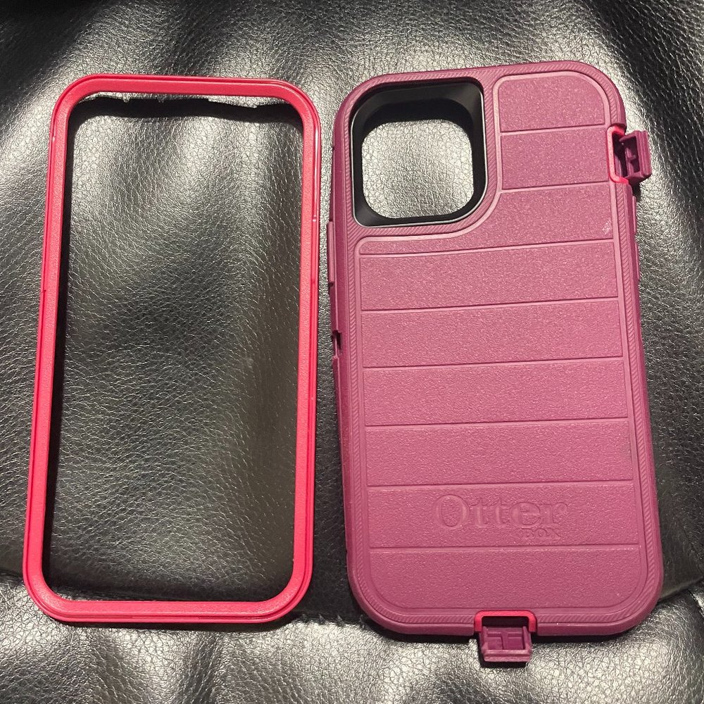 Magenta Otter Box Pro - Brand new / No box.